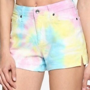 Blackheart Tie Dye Rainbow‎ Jean Shorts Hot Topic